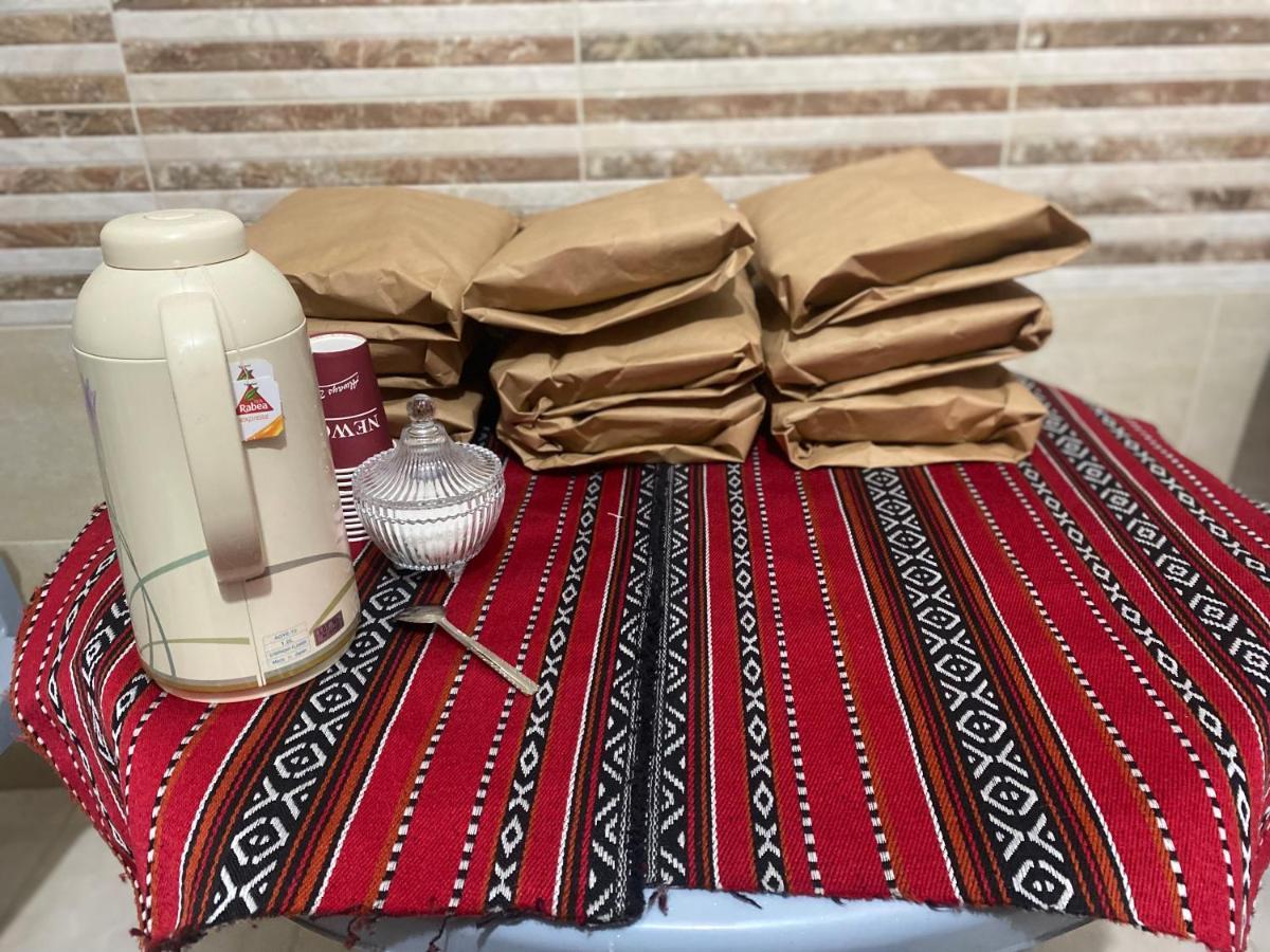 Nabati Hostel وادي موسى المظهر الخارجي الصورة